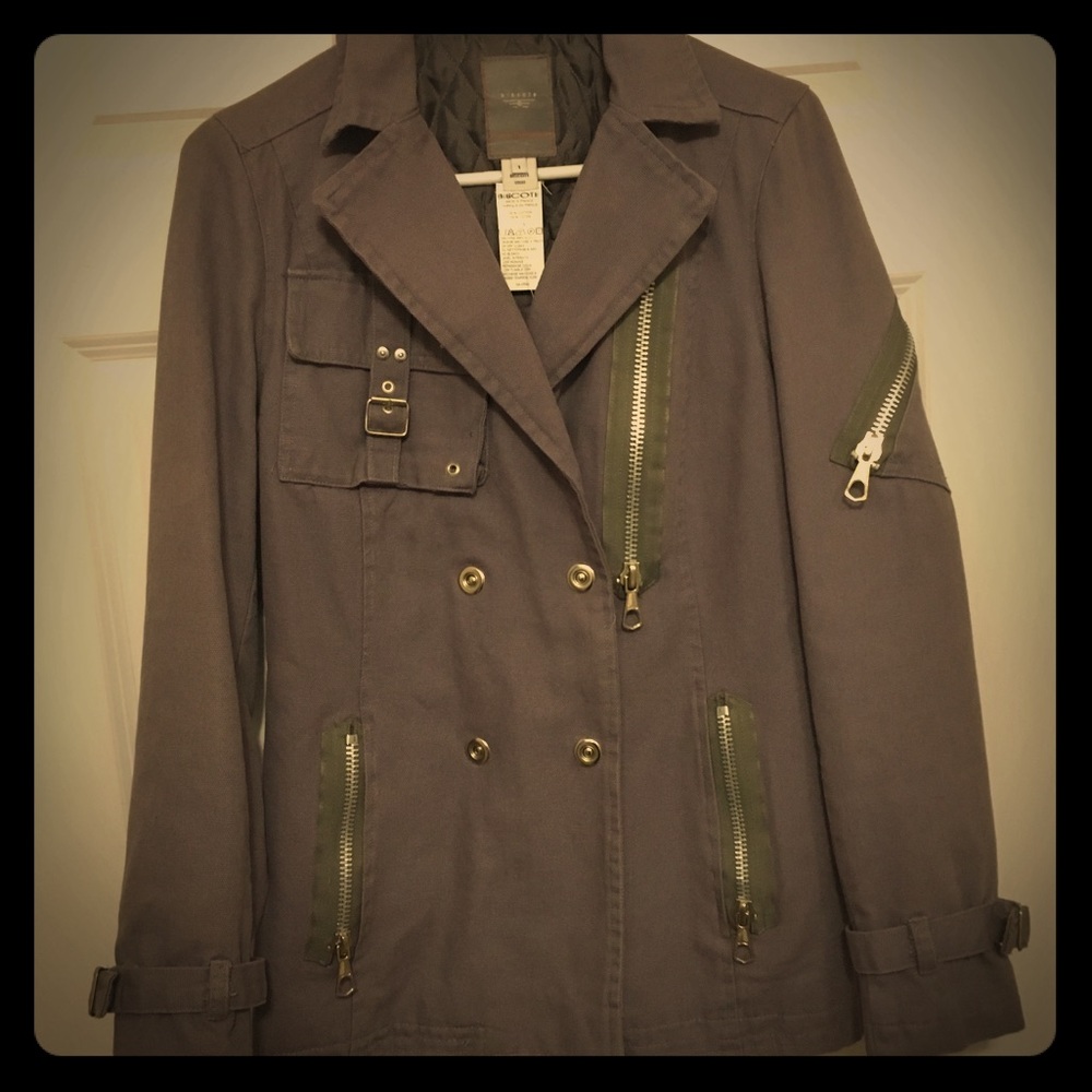 NWOT, Biscote Paris, Jacket!